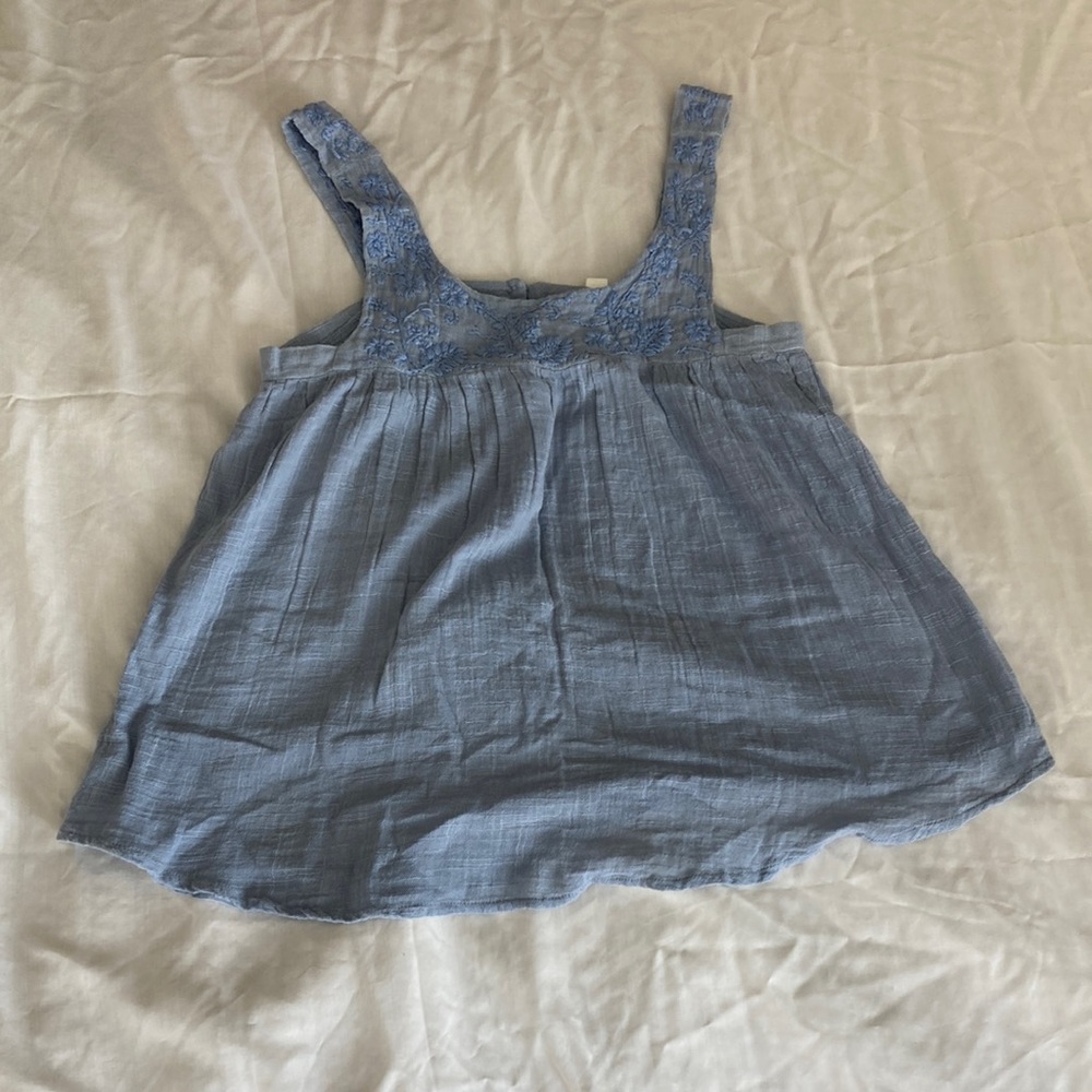 Alya (Francesca's) Blue Tank Top with Embroidery. Size Medium